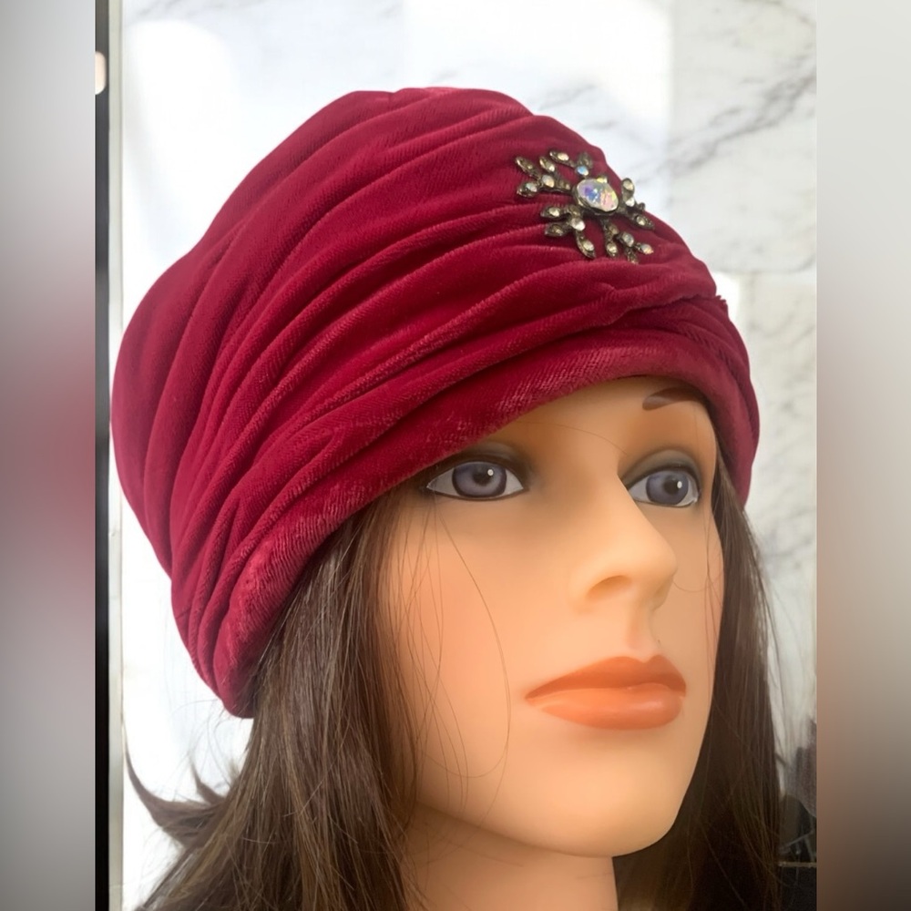 1960s Raspberry Red Vintage Velvet Turban Hat with Jewel Accent - Picture 6 of 14